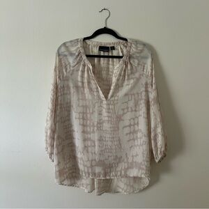 Cynthia Rowley Snakeskin Blouse Small Beige Cream Neutral 3/4 Balloon Sleeves